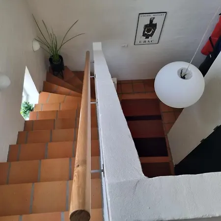 Townhouse With Lovely Patio In The Historic Quarter *