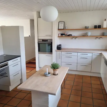 Townhouse With Lovely Patio In The Historic Quarter 7 Day Minimum Villa *